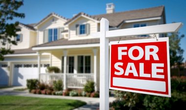 Who is a Real Estate Broker?