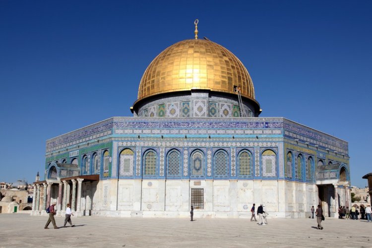 The Structuralism Theory in Architecture