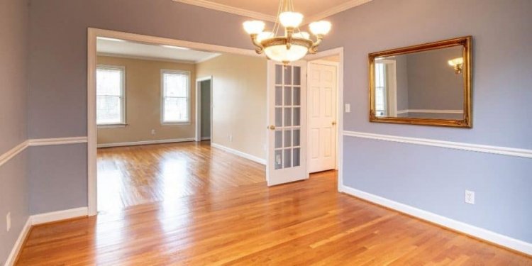 Who is an Absentee Owner in Real Estate?