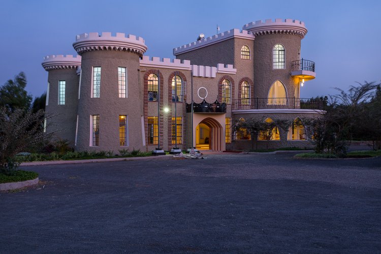 Hotels in Nanyuki: Comfort Gardens Sweetwaters Nanyuki